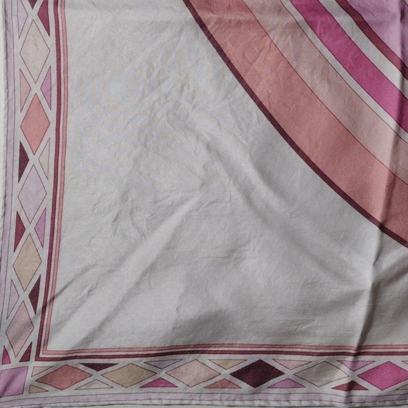 Kiwanda Colorful Pink Design Small Scarf, Bandana, Square, Wrap 17x17 inches - Picture 6 of 9